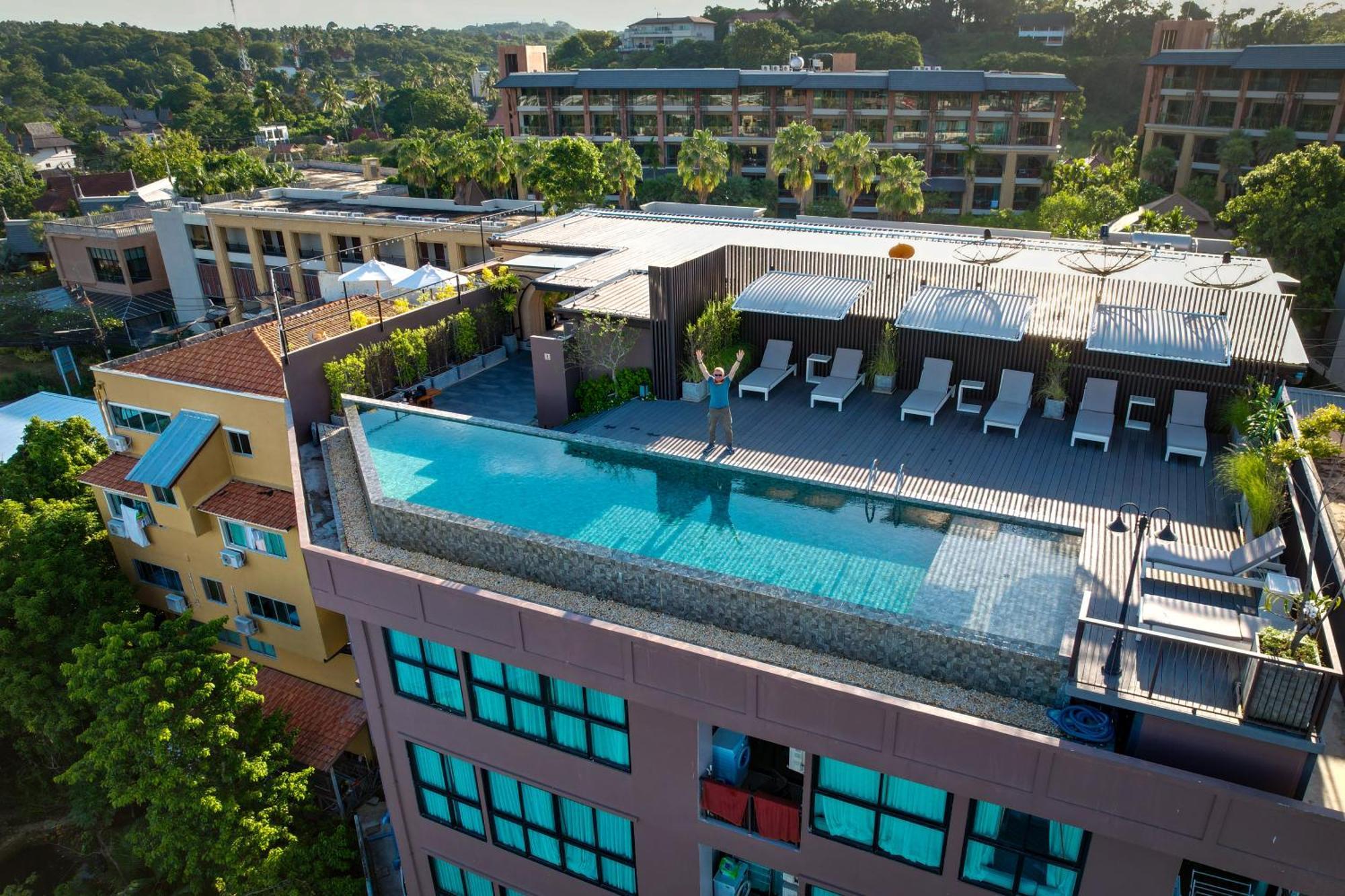The Proud Rawai Apartment Екстериор снимка